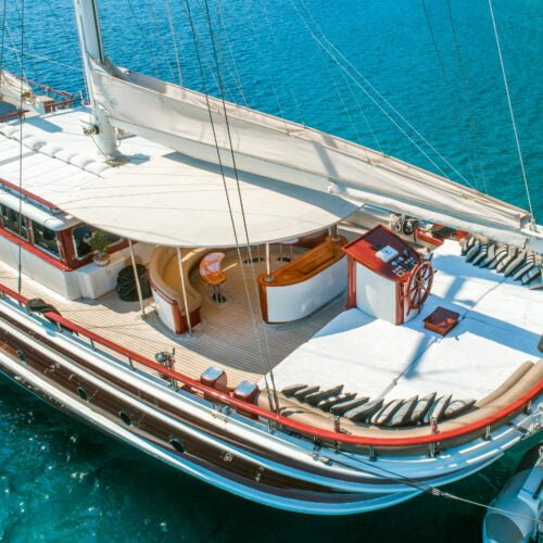 ©Copyright 2019 Artyacht, All Rights Reserved, Tüm Hakları Saklıdır. ARTYACHT is a Turkey centered professional photography and video producer specializing on yachts and marinas. ————————🚁 Hava Drone🎥 4K Video📷 50 MP Photo📱0 535 570 90 40📩info@artyacht.comwww.artyacht.com